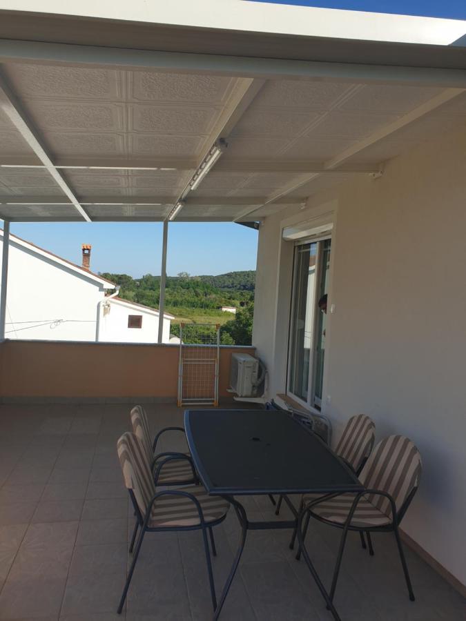 Hause Lupic Lägenhet Rab Town Exteriör bild